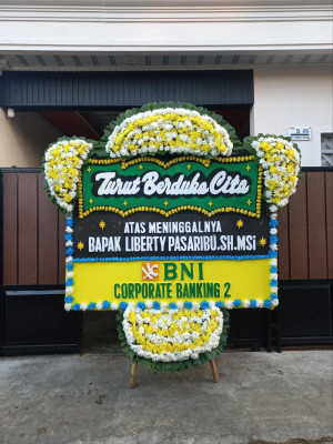 Papan Bunga Duka di Korupun
